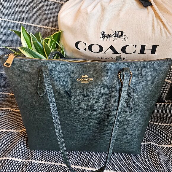 Coach Crossgrain Zip Tote, 4454, Amazon Green - Picture 2 of 16